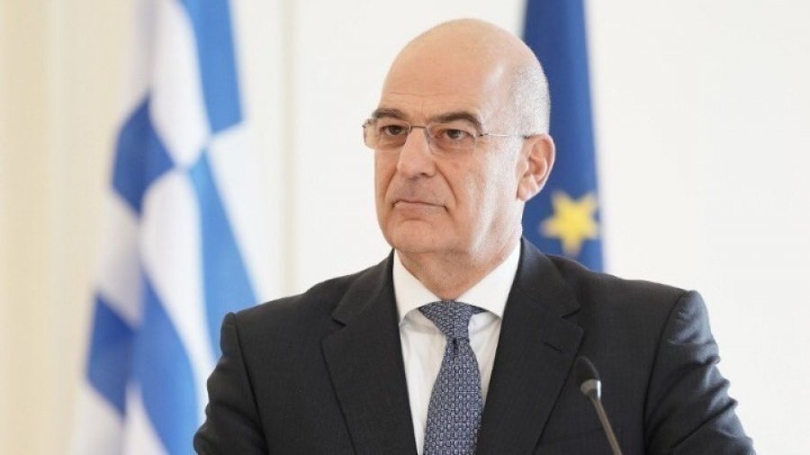  Ministri i Jashtëm grek arrin sot në Kosovë, takon krerët e vendit 