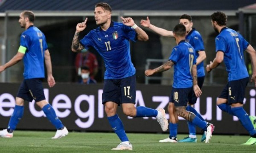 Italia e “shkel” Çekinë