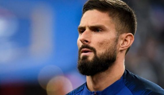 Chelsea zyrtarizoi rinovimin e Giroud, por Milani ka ende shpresa