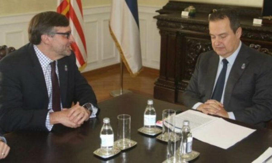  Palmer: Dëshirojmë zgjidhje kompromisi mes Kosovës dhe Serbisë, nuk iu bëjmë presion palëve 