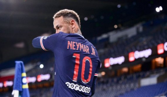 Neymar ia ofron numrin 10 Messit