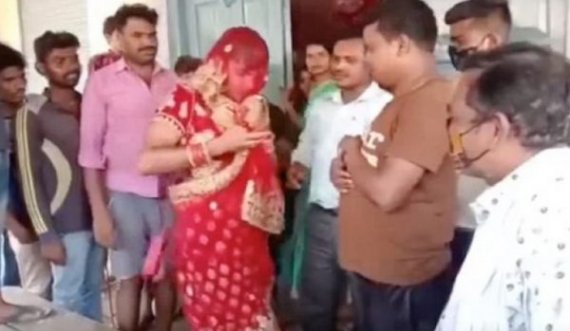  Burri në Indi u sulmua pasi u vesh si nuse në dasmën e të dashurës së tij ‘sekrete’ 