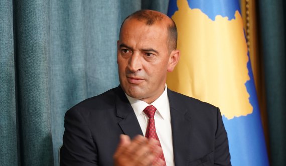  “E para Prishtina”, Daut Haradinaj prezanton sloganin e zgjedhjeve 