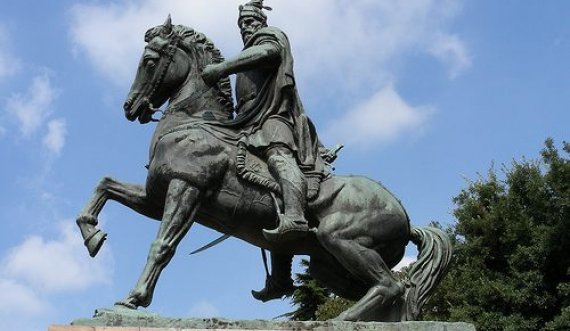 50 fakte që nuk i keni ditur për Skënderbeun