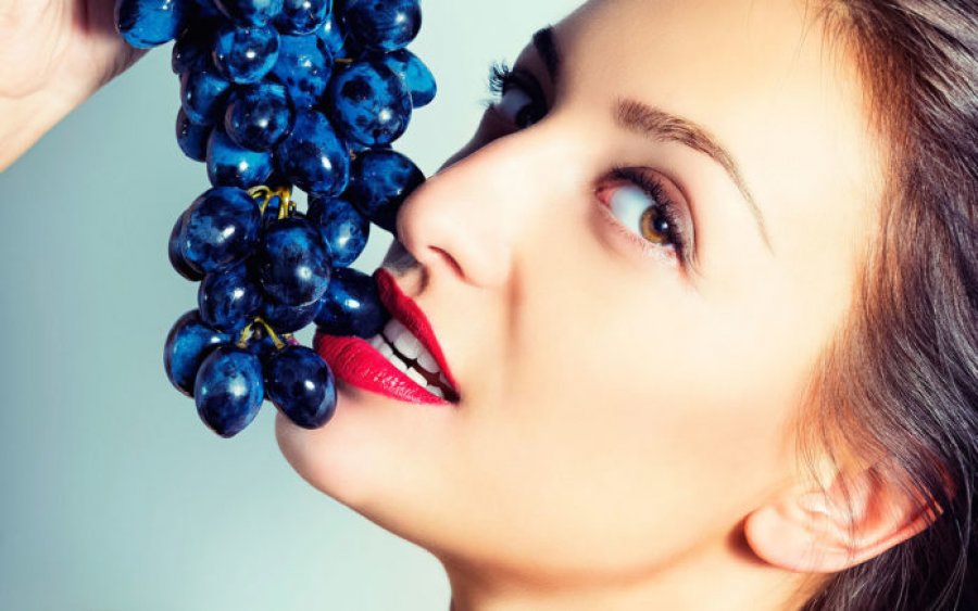 Përdorimi i rrushit në rutinën tuaj të bukurisë 