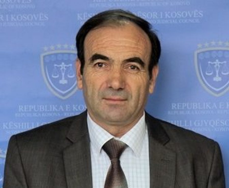 Konfirmohet aktakuza ndaj gjyqtarit Sali Berisha, akuzohet se mori për 2 mijë euro ryshfet dhe posedoi një armë pa leje