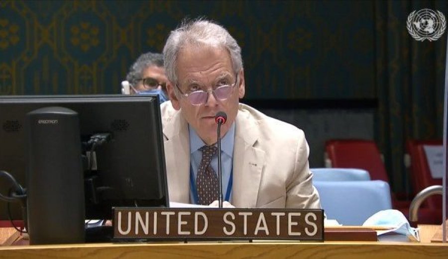  Përfaqësuesi i SHBA-së në OKB: Mlladiqi u dënua, Serbia duhet t’i arrestojë dy persona pa vonesë 
