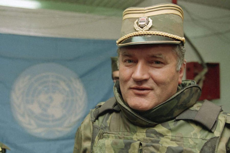 Ratko Mladiqi është kriminel, jo hero !