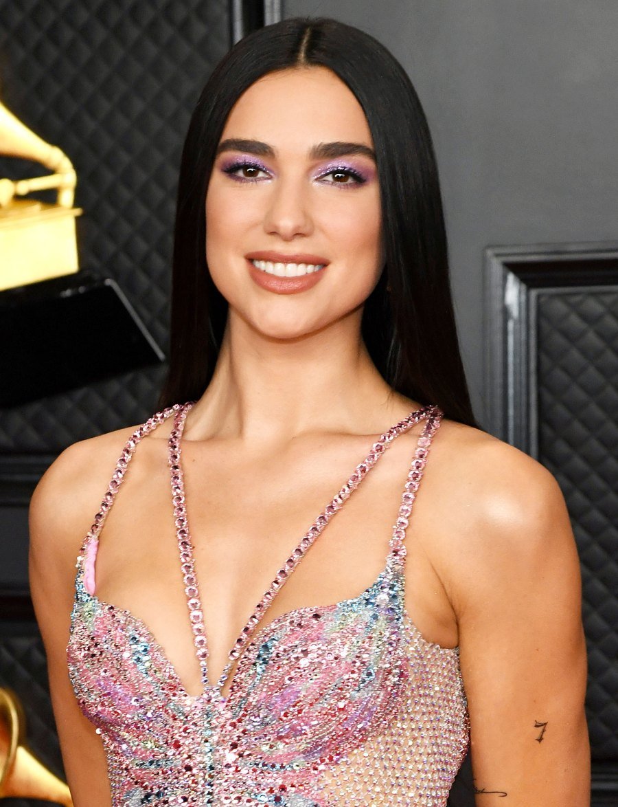 Dua Lipa publikon fotografi nga fëmijëria