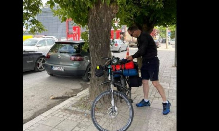  Kosovari niset me biçikletë nga Kosova për në Zvicër 
