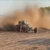 Aksident tragjik, makina e garave del nga pista dhe përplas spektatorët