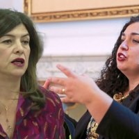 Vjosa Osmani ia kërkoi dorëheqjen Valdete Dakës?