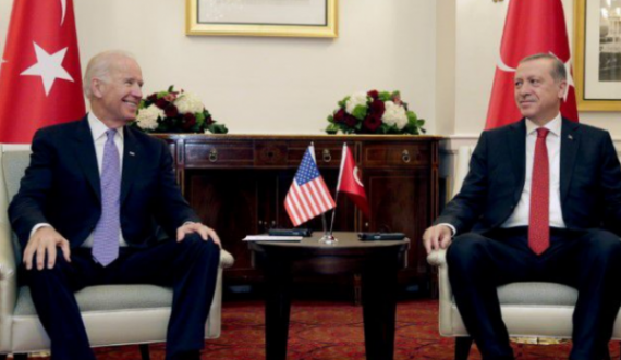 Erdogan takohet me Bidenin për herë të parë pasi që SHBA njohu gjenocidin mbi armenët