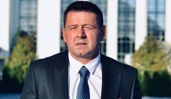 Bekë Berisha – Drejtorit të Policisë: Merrni masa e mos i leni policët me maltretu njerëz, le të vjen kushdo në pushtet 