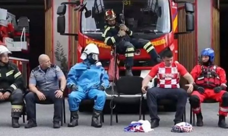  Zjarrfikësit e Zagrebit bëhen përsëri hit në internet 
