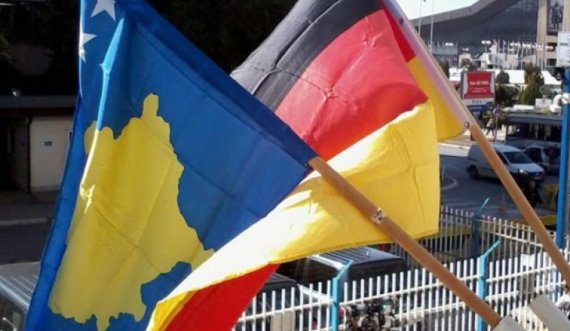  Nëna “e rrëmbyer” në Gjermani dhe djali i saj 3-vjeçar u gjetën në Kosovë 