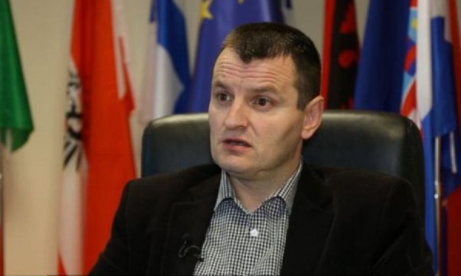  Mbrojtja e Driton Lajçit kërkon nga gjyqtari që të urdhërojë përfundimin e menjëhershëm të hetimeve të ZPS-së ndaj tij 