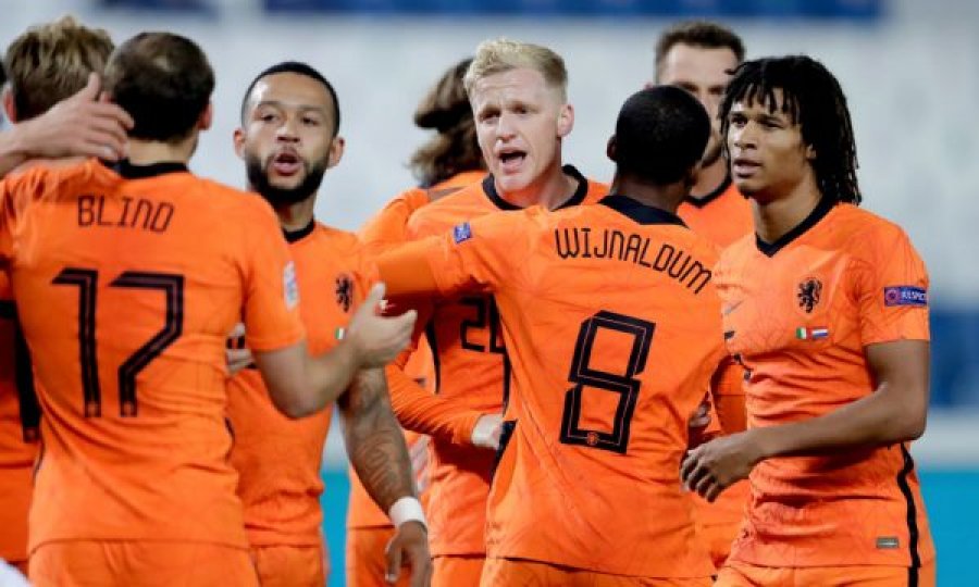 Holanda fiton pastër në udhëtim ndaj Polonisë