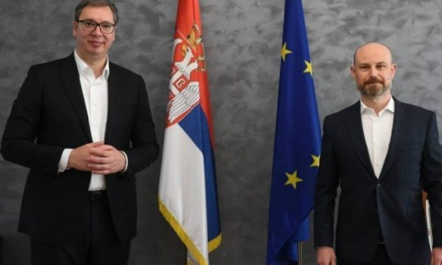  Përplasen Vuçiqi dhe raportuesi për Serbinë në Parlamentin Evropian 