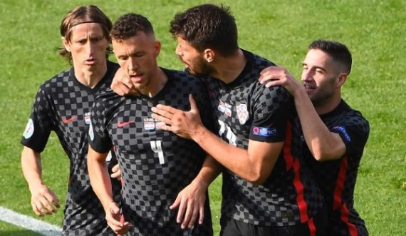 Veç barazim për Kroacinë ndaj Çekisë, e rrezikon kualifikimin