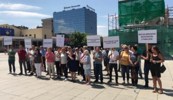 ​Punëtorët e Lotarisë së Kosovës protestojnë të hënën