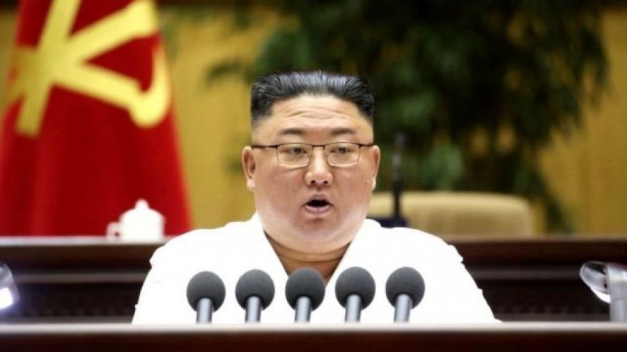  Kim Jong-un: K.Veriore duhet të përgatitet për dialog dhe përballje me SHBA-në 
