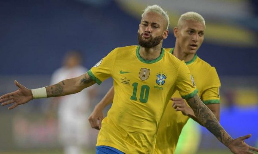 Brazili nuk ndalet, e deklason Perunë me rezultat 4-0