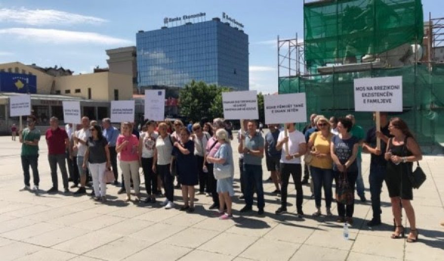 ​Punëtorët e Lotarisë së Kosovës protestojnë të hënën