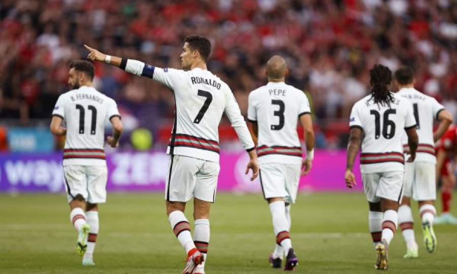 Dita e të mëdhenjve, vëmendja te super ndeshja Portugali vs Gjermani