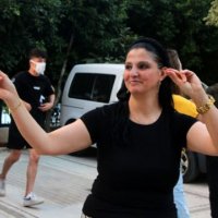 U nda nga bashkëshorti, 42 vjeçarja feston me tupana