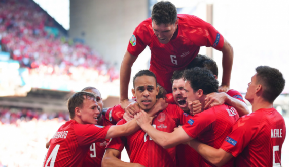 Sot ndeshjet e fundit në grupet B dhe C: Danimarka beson në mrekulli