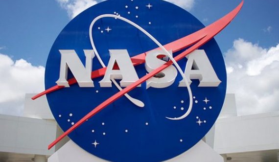 SpaceX shtyn fluturimin për të zëvendësuar astronautët e NASA-s të bllokuar në stacionin hapësinor