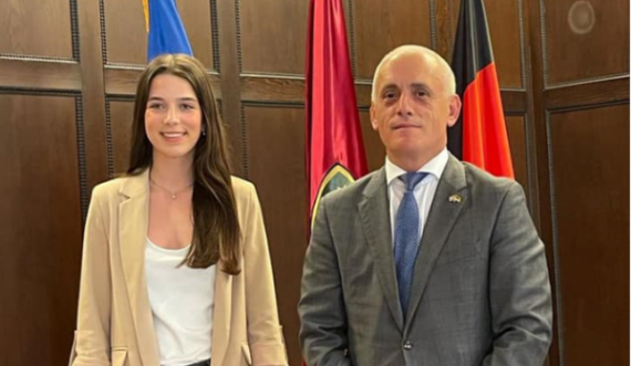 Dafina Berisha, shqiptarja e parë nga Kosova që kandidon për Bundestag
