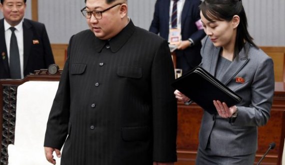  Motra e Kim Jong-unit tallet me ShBA-në: Si duket po ia bëjnë qejfin vetes 
