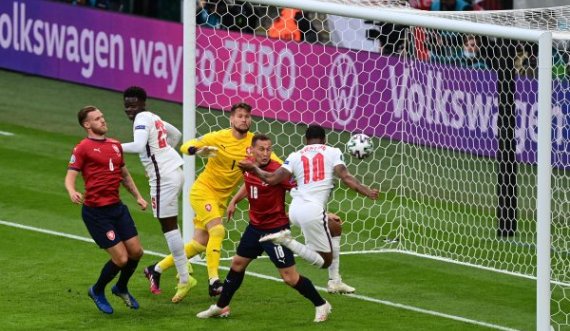 Natë e çmendur në “Euro 2020”, kualifikohen Anglia, Kroacia dhe Çekia