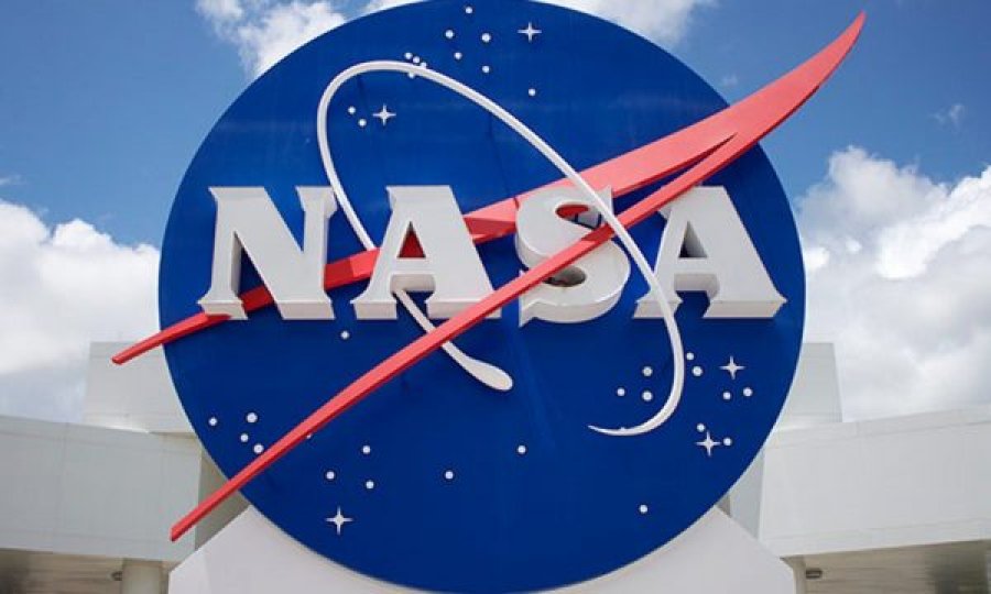 Zbulimi i disa studentëve mahnit NASA-n