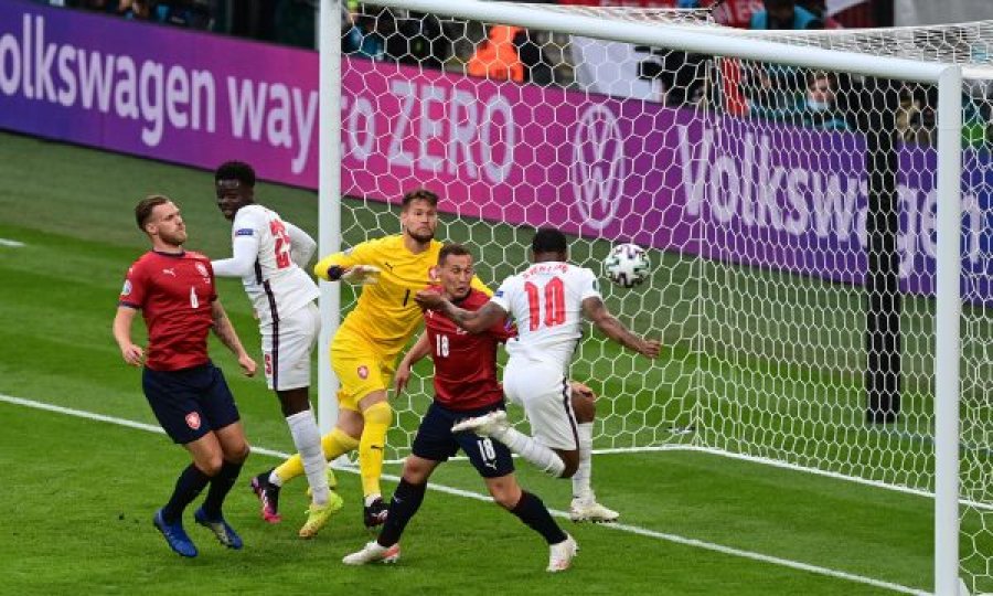 Natë e çmendur në “Euro 2020”, kualifikohen Anglia, Kroacia dhe Çekia