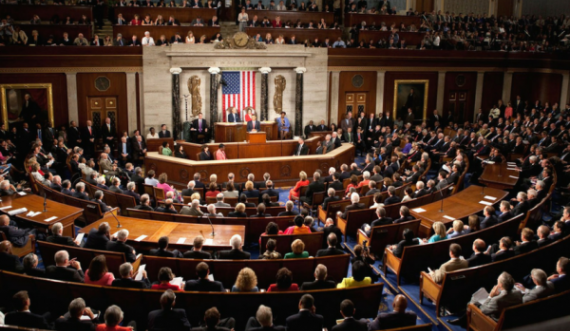  “Bllokohet” Senati i ShBA-së – 50 vota për, 50 kundër, s’ka miratim 