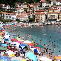 Kroacia digjet nga vapa, gabimi në TV shtetëror: Sot do bjerë pak borë