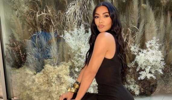 Kim Kardashian bashkë me shqiptarin bën poza nëpër Romë