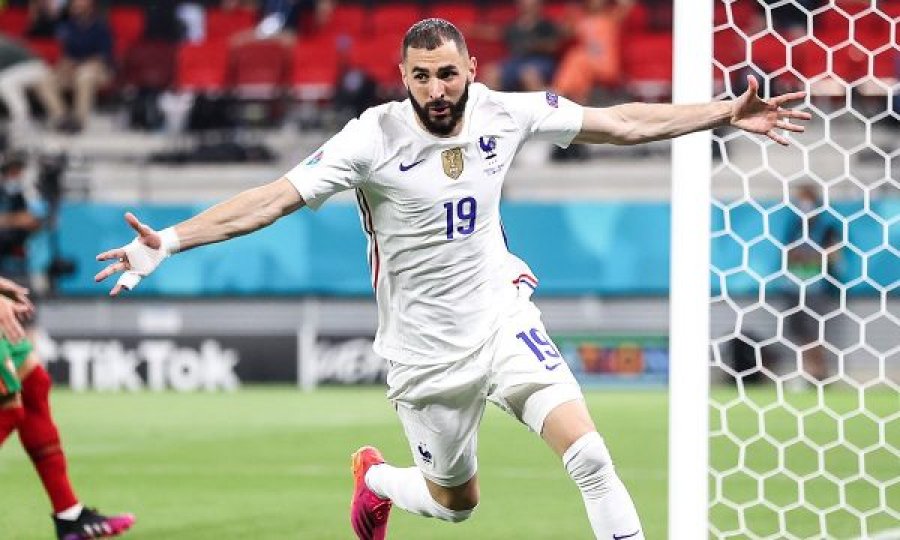 Benzema po i çmend rrjetet sociale: Të dy golat i shënoi në minutën 46:44