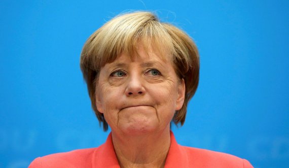  Angela Merkel sërish kundër mbylljes së kufijve 