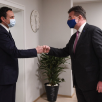 Lajçak publikon foto nga takimi me Kurtin, tregon për çka biseduan