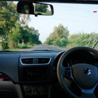 I mituri nga Skenderaj kapet nga kamera duke vozitur veturën për në shkollë