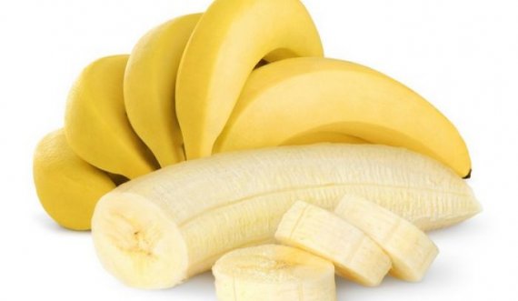 Nuk do ta besoni se çfarë ndodh me trupin tuaj nëse hani 2 banane në ditë!