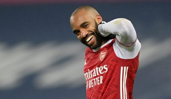 Lacazette pritet të largohet nga Arsenali