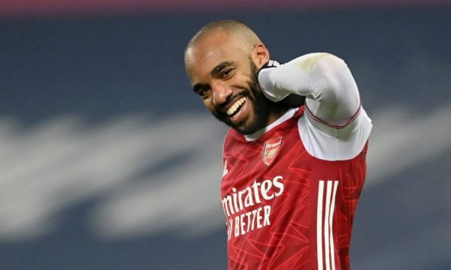 Lacazette pritet të largohet nga Arsenali