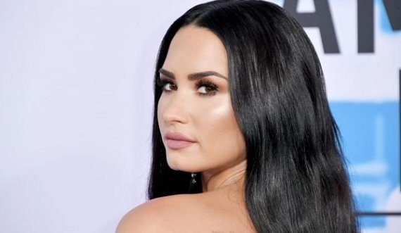 Demi Lovato ka një tjetër teori për të humbur peshë