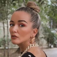 Adriana Matoshi bëhet deputete, i kalon me vota disa ish-deputetë