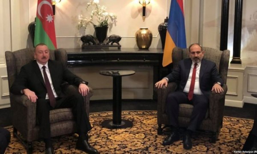 E fitoi luftën, por Azerbajxhani ankohet se Armenia i ka shkaktuar kaq miliardë dollarë dëme